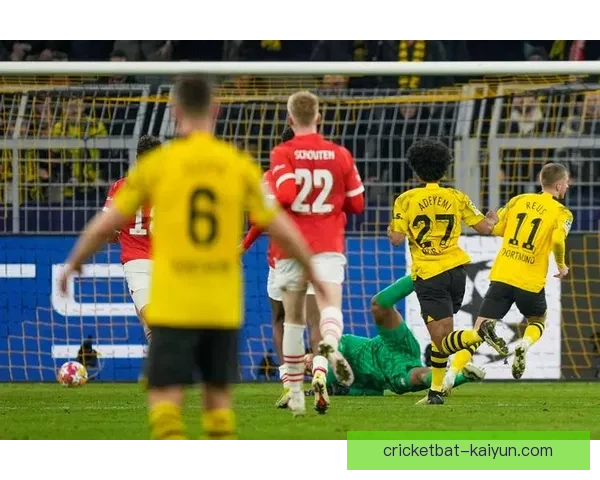 足球年度总结：2023年各大联赛及球员表现全面回顾与分析